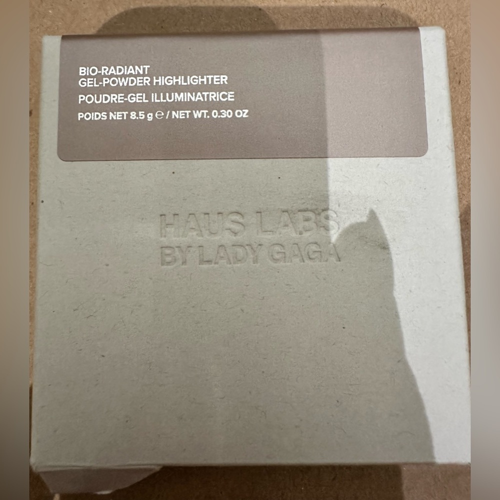 Haus Labs Peach Quartz Highlighter